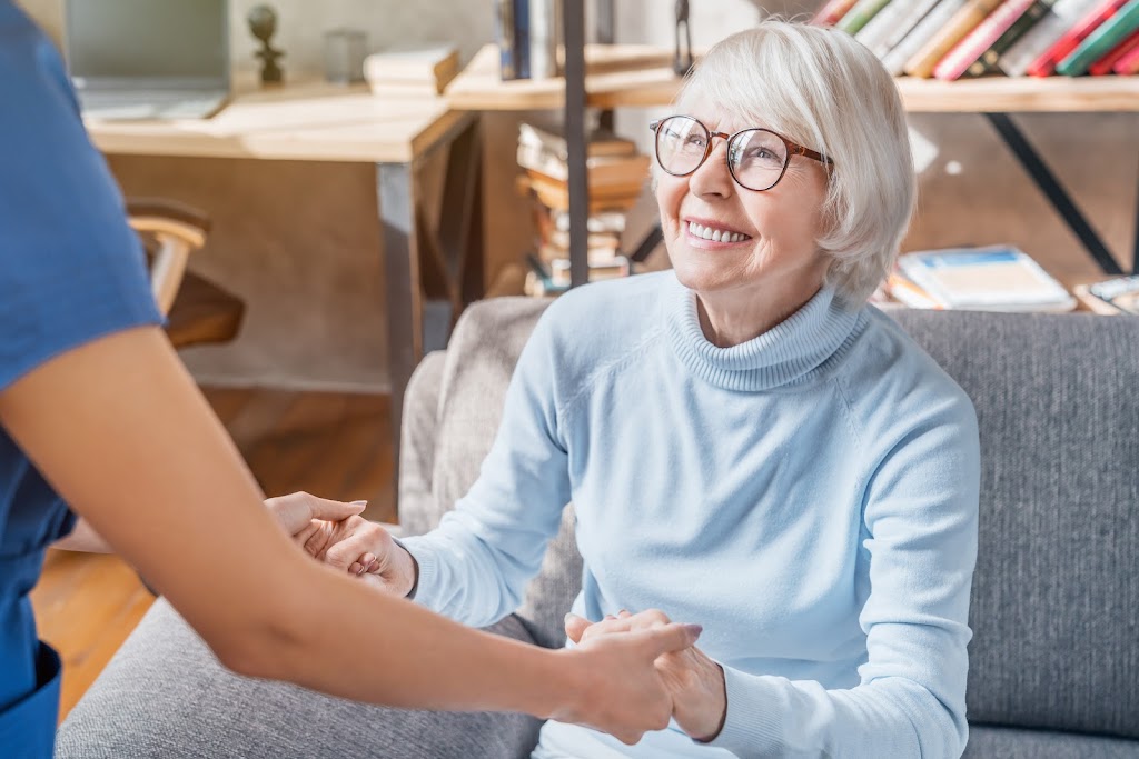 Centres dentaires Lapointe - Lévis | 1190 A, suite 101, Rue de Courchevel #101, Lévis, QC G6W 0M5, Canada | Phone: (800) 527-6468