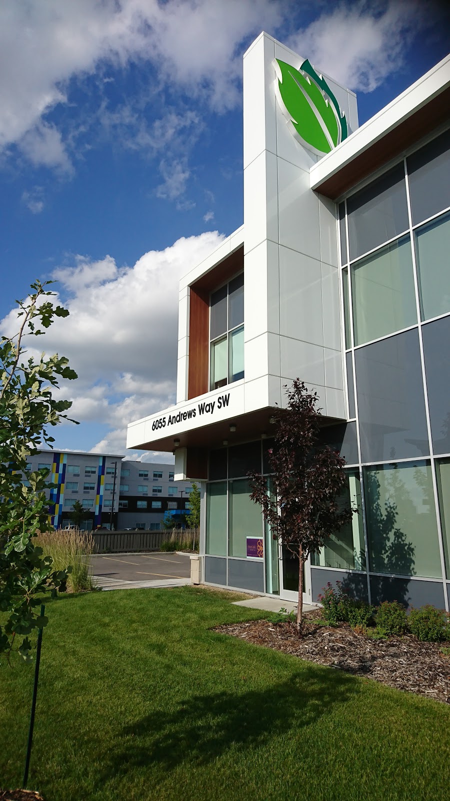 Meraki Dental | 6055 Andrews Way SW #101, Edmonton, AB T6W 3S9, Canada | Phone: (780) 670-7282
