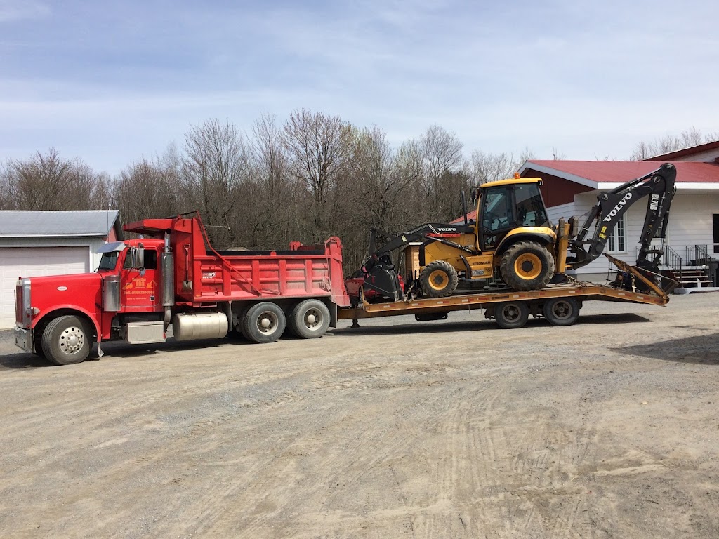 Mini Excavation GD3 Inc. | 796 4e Rang Est 796, Chemin du 4e Rang Est Acton Vale, Qc J0H-1A0 De la Route 139 faire 8,5/Km À gauche Au limite de Ste-Christine) Pas se, fier aux numéros Civique, Acton Vale, QC J0H 1A0, Canada | Phone: (450) 230-7645