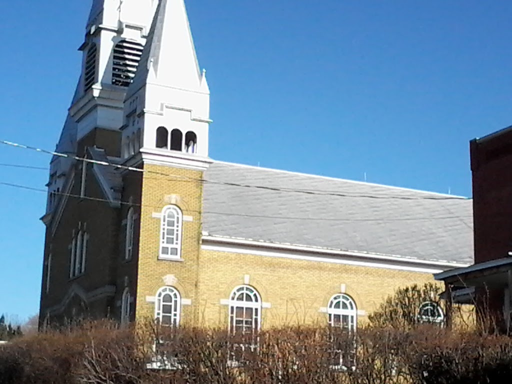 Paroisse Sainte-Trinité | 354 Rue Principale, Brownsburg, QC J8G 2V7, Canada | Phone: (450) 533-6314