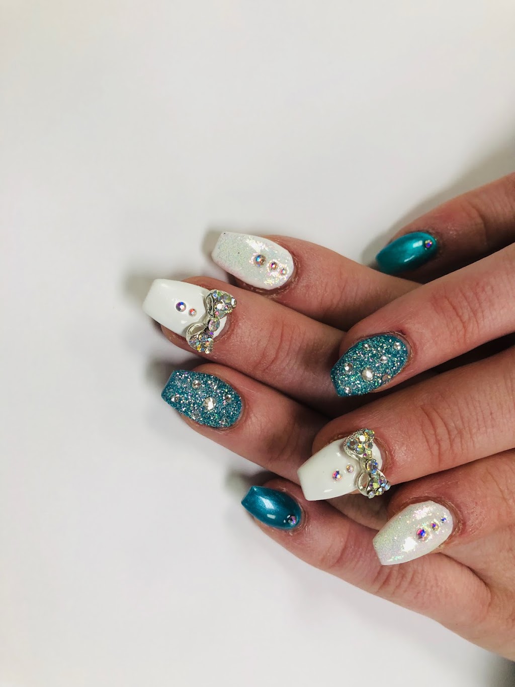 Five Star Nails | 87 Ponds Edge Ct, London, ON N5Z 5C4, Canada | Phone: (519) 457-7834