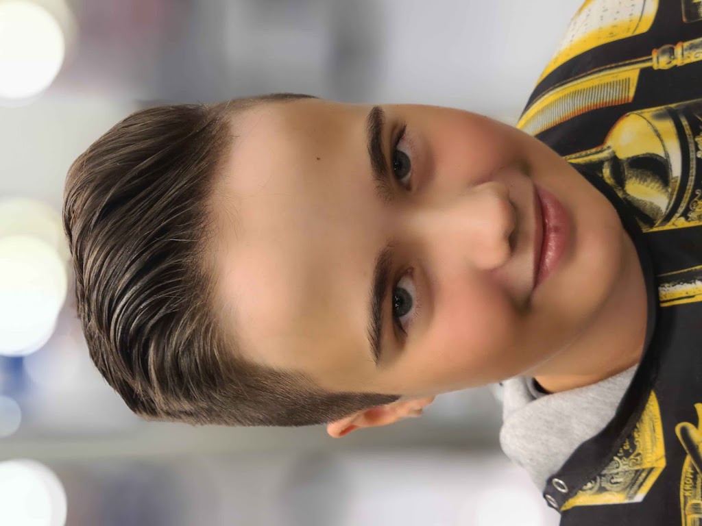 Mos Cut Barber & Hairstylist | 19851 Willowbrook Dr, Langley City, BC V2Y 1A7, Canada | Phone: (604) 539-2242