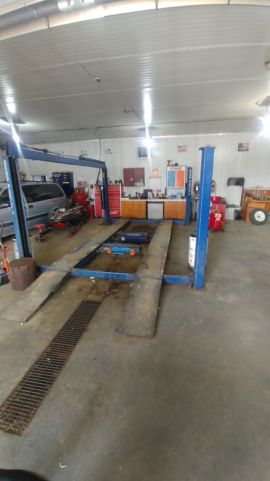 Rays Mechanical/Uhaul Dealer | 52432, Range Rd 154, Vegreville, AB T9C 1R3, Canada | Phone: (780) 632-7181
