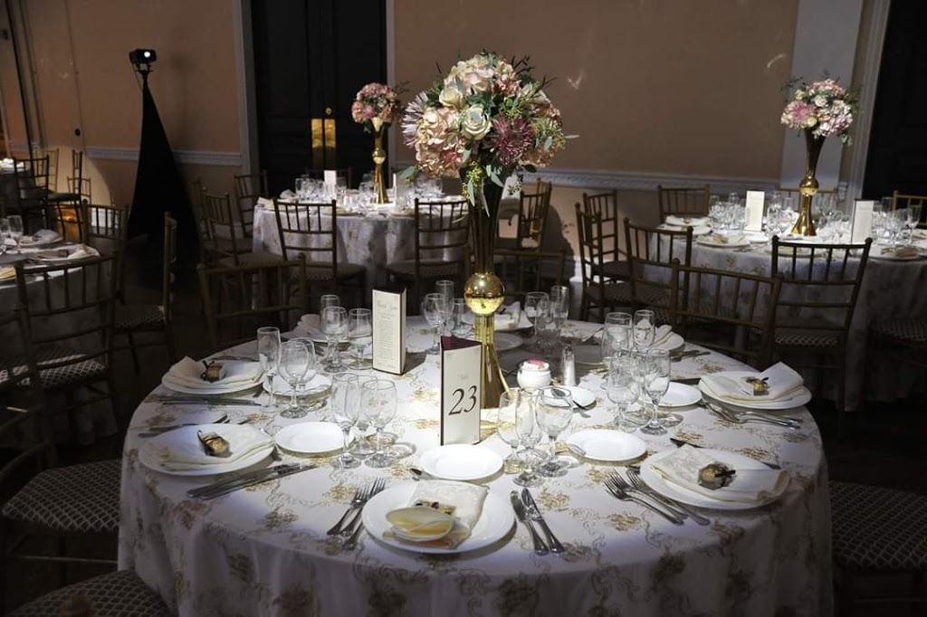 Flowers Just Because | 12285 Albion Vaughan Rd, Kleinburg, ON L0J 1C0, Canada | Phone: (905) 893-5557