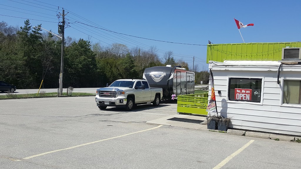 Stop 21 Motel | 278 Railway St, Southampton, ON N0H 2L0, Canada | Phone: (519) 997-2482
