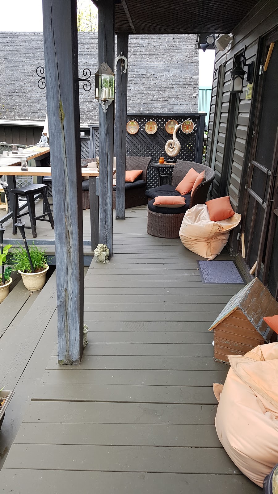 Le Petit Manoir | 761 2e Av, Grandes-Piles, QC G0X 1H0, Canada | Phone: (819) 538-7799