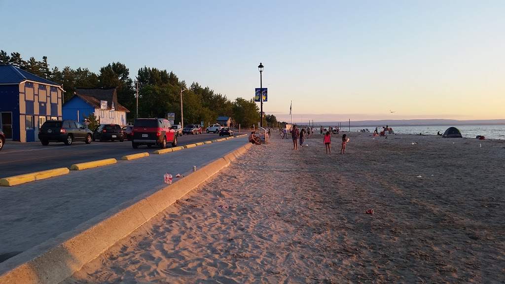 Wasaga Beach Youth Centre | 1621 Mosley St, Wasaga Beach, ON L9Z 2A2, Canada | Phone: (705) 422-2494