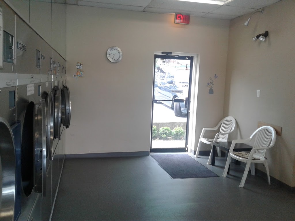 Port Moody Coin Laundry & Dry Cleaning | 2929 St Johns St #6, Port Moody, BC V3H 2C2, Canada | Phone: (604) 461-3711