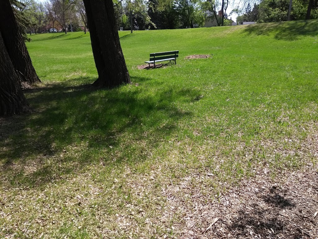 Frasers Grove Park | 85 Frasers Grove, Winnipeg, MB R2K, Canada | Phone: (204) 986-6000