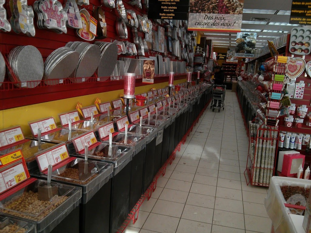 Bulk Barn | 2133 Boulevard des Laurentides, Laval, QC H7M 4M2, Canada | Phone: (450) 975-4922