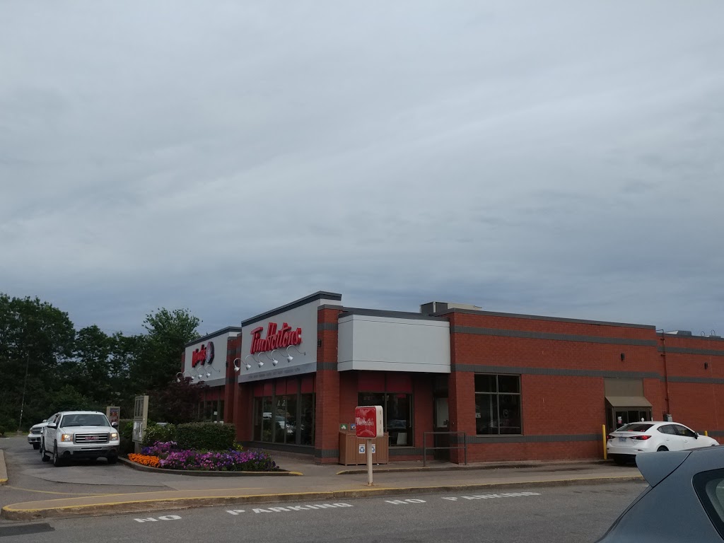 Tim Hortons | 7210 Hwy #1, Coldbrook, NS B4R 1A2, Canada | Phone: (902) 679-4507