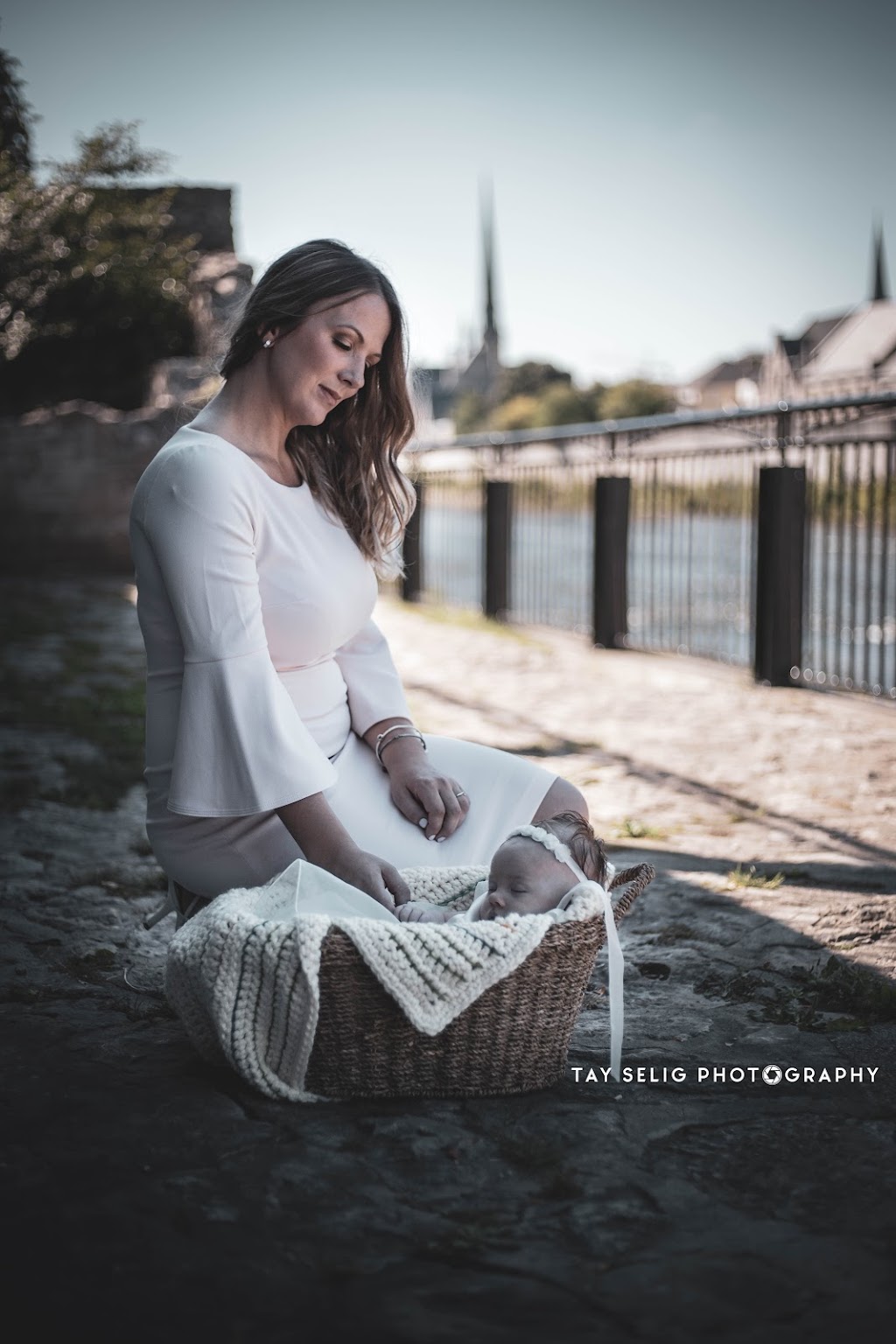 Tay Selig Photography | 171 Nith River Wy, Ayr, ON N0B 1E0, Canada | Phone: (226) 755-2506