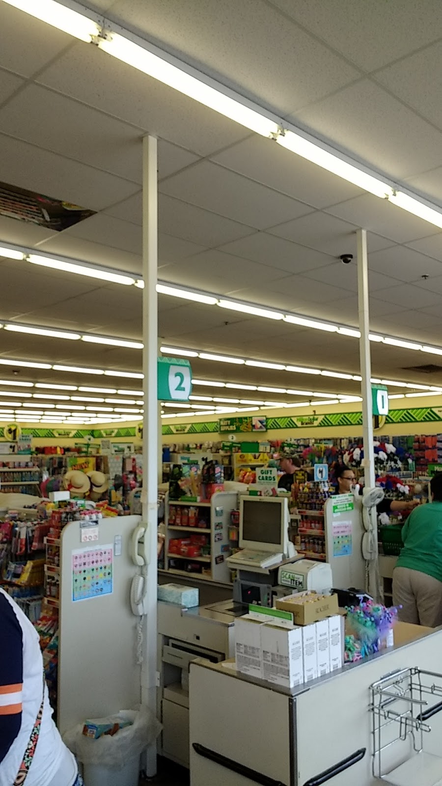 Dollar Tree | 4173 24th Ave, Fort Gratiot Twp, MI 48059, USA | Phone: (810) 385-1252