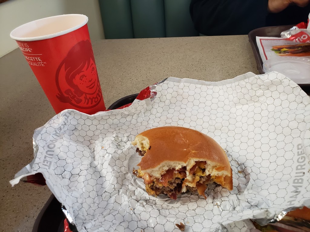 Wendys | 221 Weber St N, Waterloo, ON N2J 3H5, Canada | Phone: (519) 746-2728