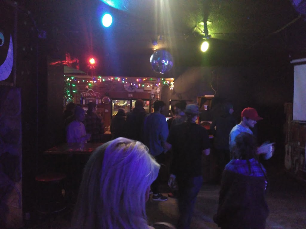 Royal Hotel | 501 1st Ave, Fernie, BC V0B 1M2, Canada | Phone: (250) 946-5395