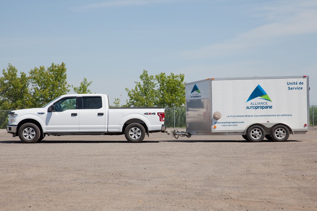 Garage Serge Brault | 1325 Boulevard Saint Jean Baptiste O, Sainte-Martine, QC J0S 1V0, Canada | Phone: (450) 374-2545