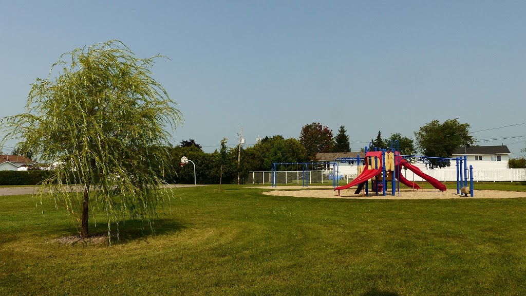 Parc Valpin | 39 A Rue de Grandpré, Gatineau, QC J8M 1H6, Canada | Phone: (866) 299-2002