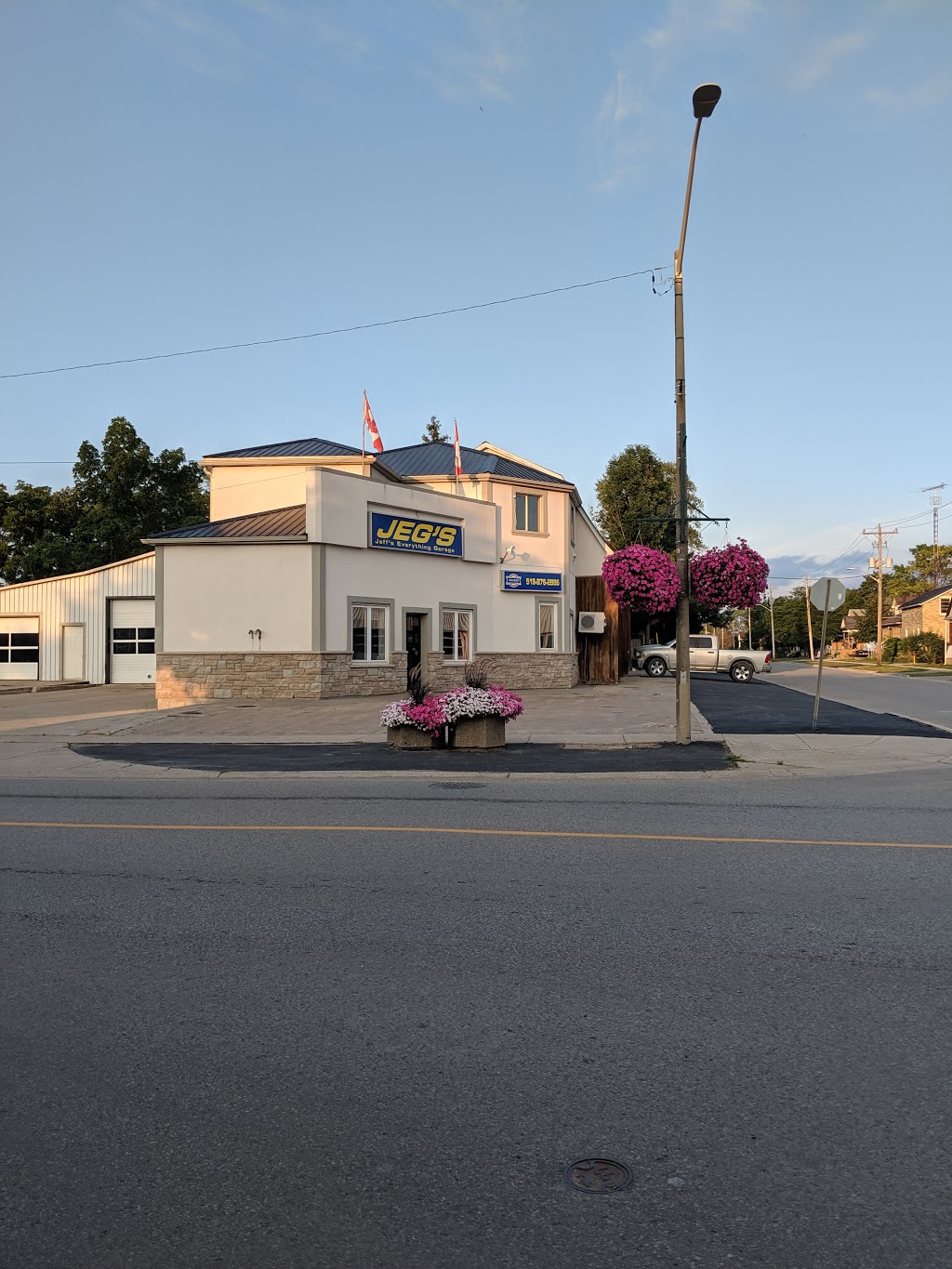 Jegs | 5316 Nauvoo Rd, Watford, ON N0M 2S0, Canada | Phone: (519) 876-2886