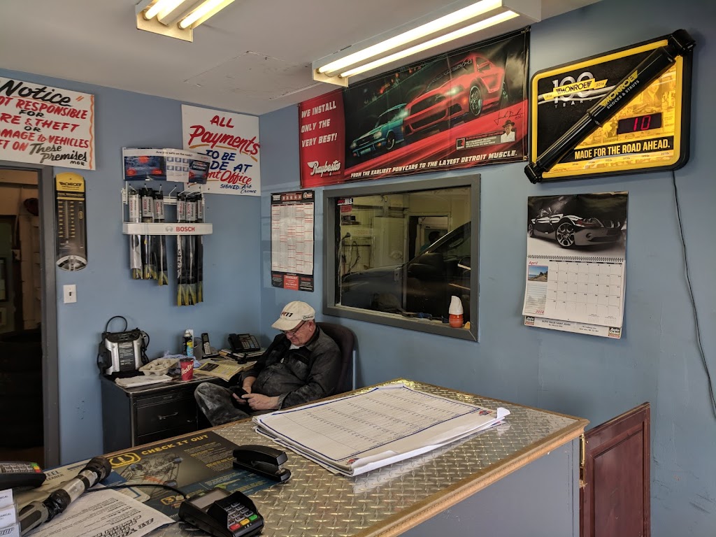 Crowes Auto Body | 1 Ridge St, Saint John, NB E2J 2N1, Canada | Phone: (506) 658-9330