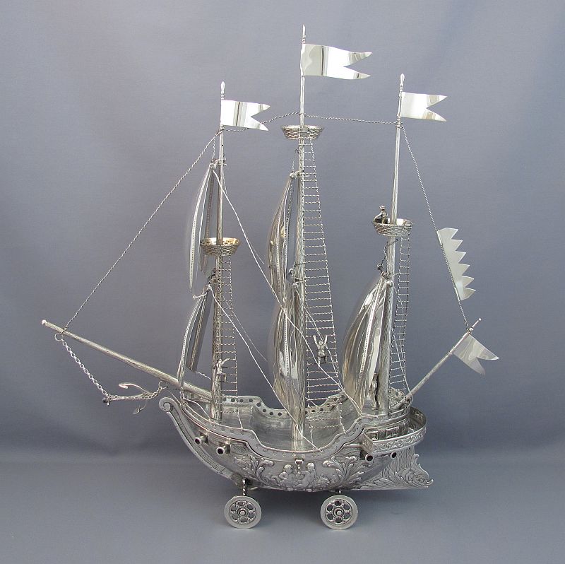 JH Tee Antiques Ltd | 1631 W 3rd Ave, Vancouver, BC V6J 1K1, Canada | Phone: (604) 261-0398