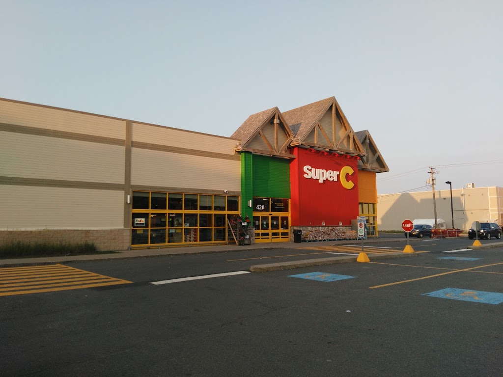 Super C | 420 QC-117, Mont-Tremblant, QC J8E 2X5, Canada | Phone: (819) 429-6322