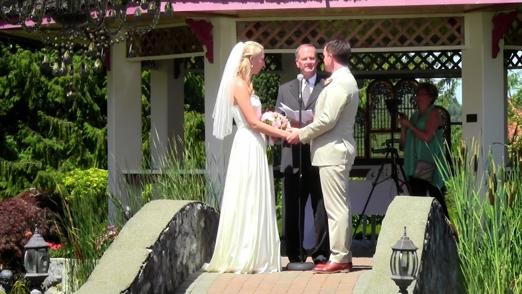 Vancouver Island Wedding Video | 2440 Huckleberry Rd, Mill Bay, BC V0R 2P4, Canada | Phone: (250) 732-7035