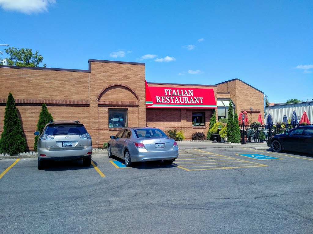 Barrel Restaurant | 131 Queensway West, Simcoe, ON N3Y 2M8, Canada | Phone: (519) 426-0068