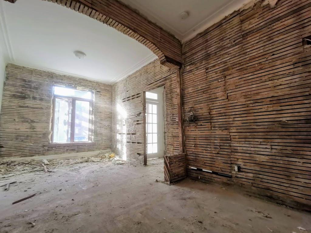 Vision demolition | 4995 Rue Paul-Pau, Montréal, QC H1K 2M7, Canada | Phone: (514) 775-8347