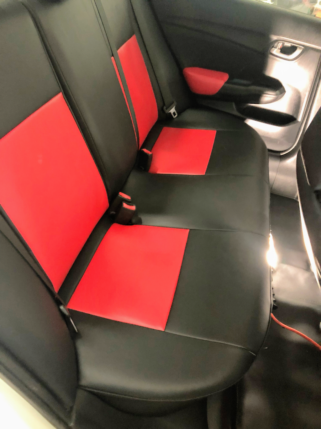 IKS Seat Cover Comfort | 6985 Davand Dr Unit 7, Mississauga, ON L5T 1Y7, Canada | Phone: (416) 845-3864