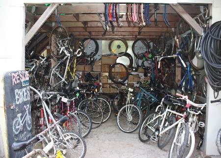 Bloomfield Bicycle Co | 225 Bloomfield Main St, Bloomfield, ON K0K 1G0, Canada | Phone: (613) 393-1060