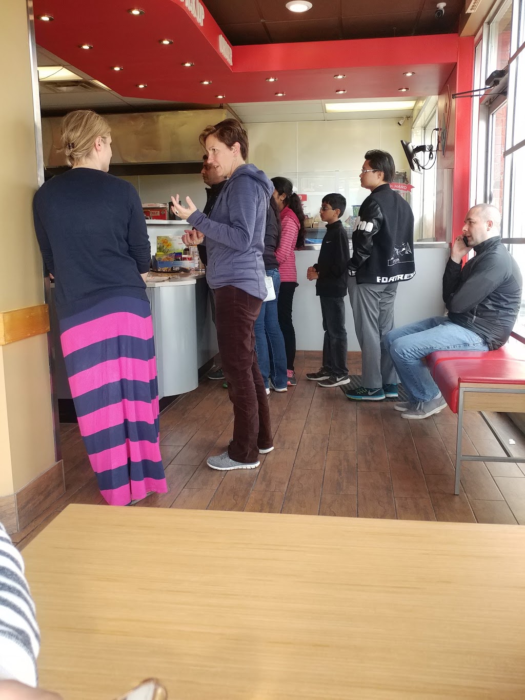 Dominos | 5713 Ferry St, Niagara Falls, ON L2G 1S5, Canada | Phone: (905) 374-4334
