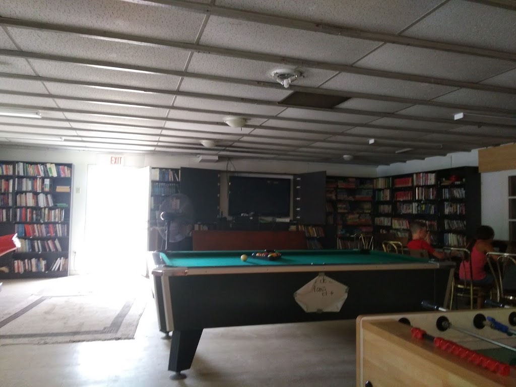 Camping Ste-Anne | 400 Montée Morel, Sainte-Anne-des-Plaines, QC J0N 1H0, Canada | Phone: (450) 478-1712