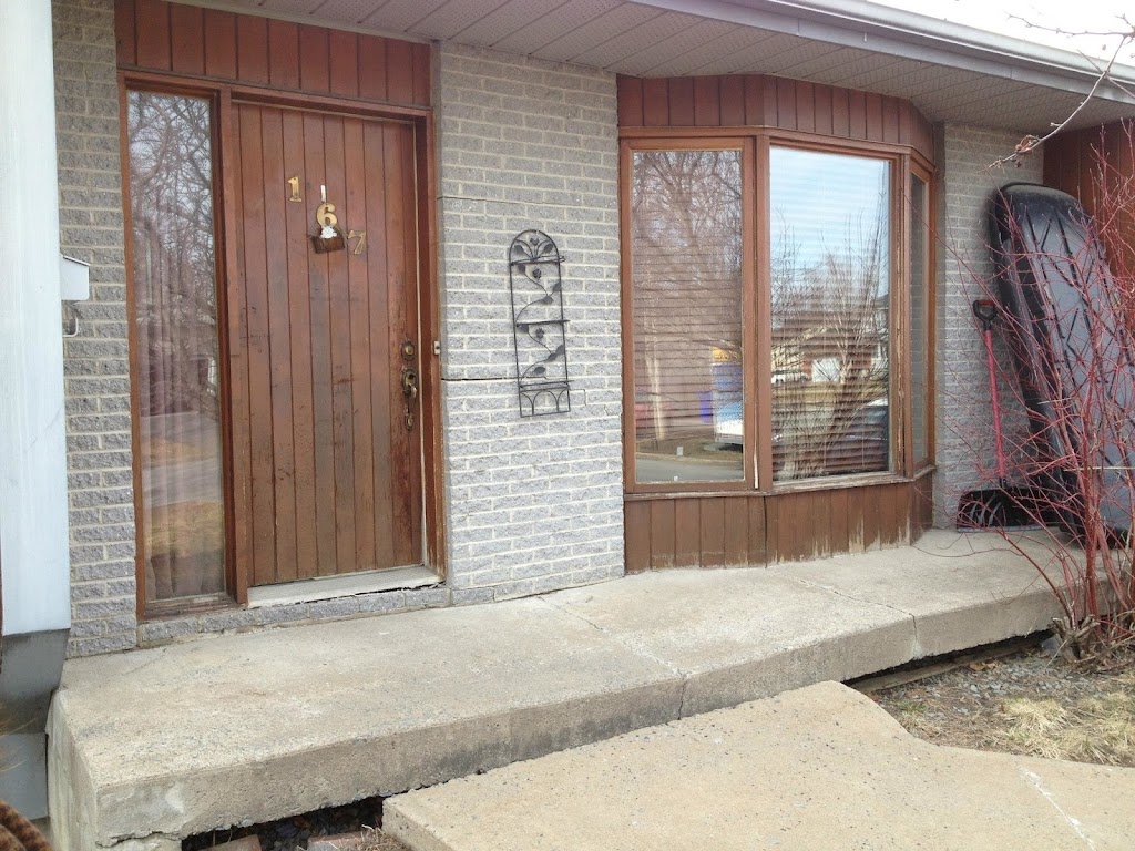 Audy Construction portes et fenêtres | 100 Chem. Ozias-Leduc, Mont-Saint-Hilaire, QC J3H 4A4, Canada | Phone: (450) 813-4227