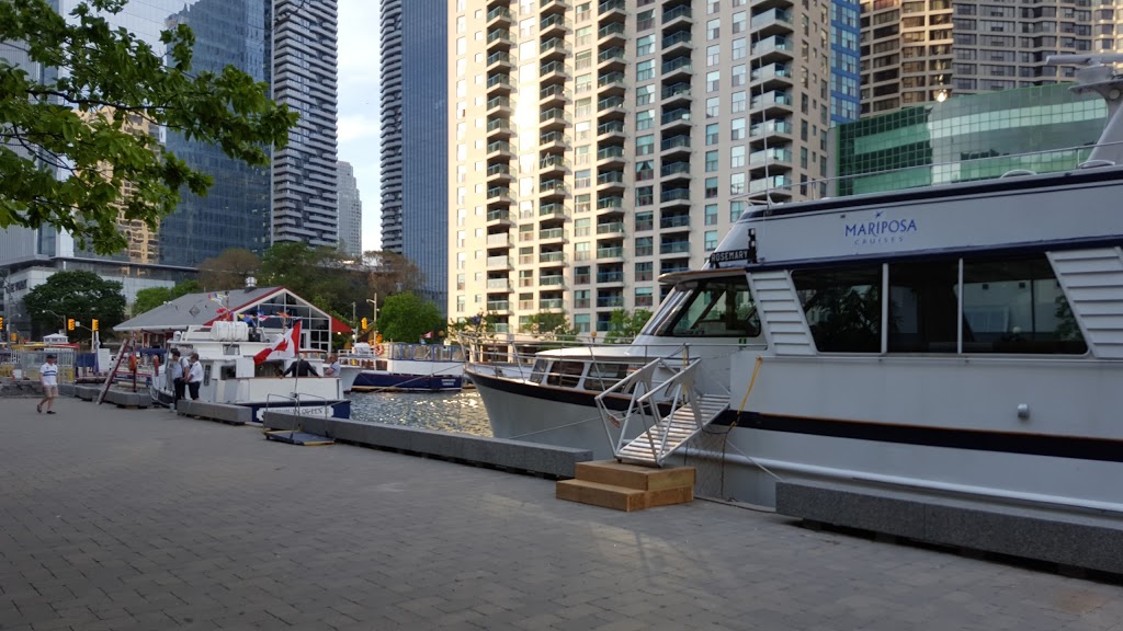 Harbour Club at York Quay | 99 Harbour Square, Toronto, ON M5J 2T5, Canada | Phone: (416) 203-9400