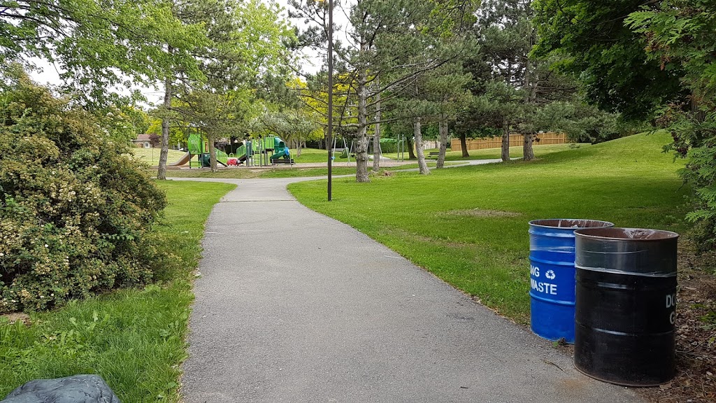 Kings Masting Park | 3271 Mainsail Crescent, Mississauga, ON L5L 1H3, Canada | Phone: (416) 917-1206