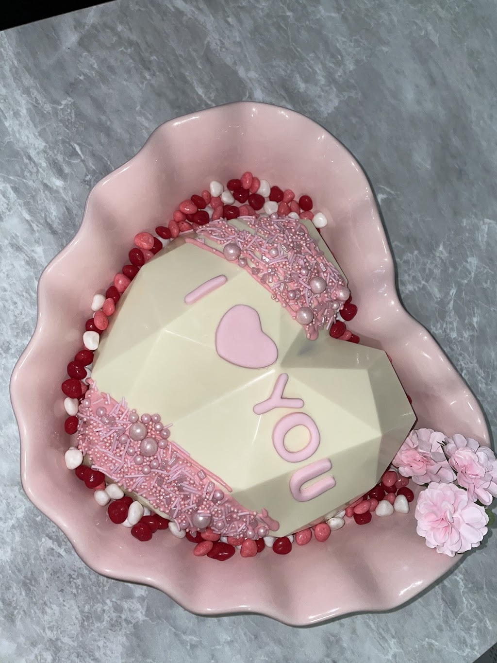 Annie Sucreries | 400 A Rue Guy, Deux-Montagnes, QC J7R 1V8, Canada | Phone: (438) 345-9900