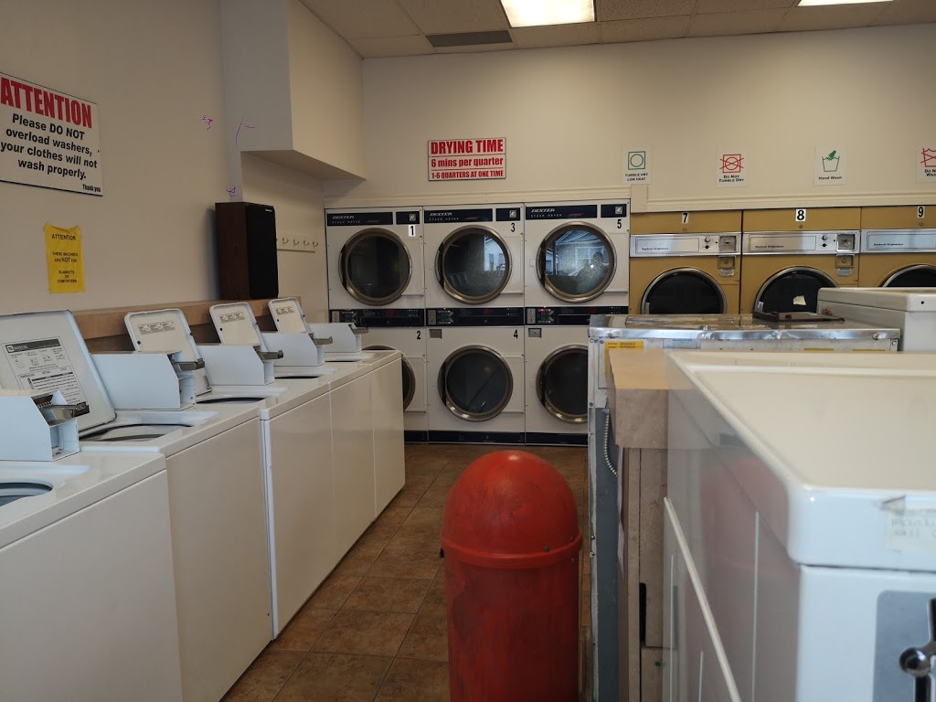 Lake & Carlton Laundromat | 117 Carlton St, St. Catharines, ON L2R 1R5, Canada | Phone: (905) 685-0933