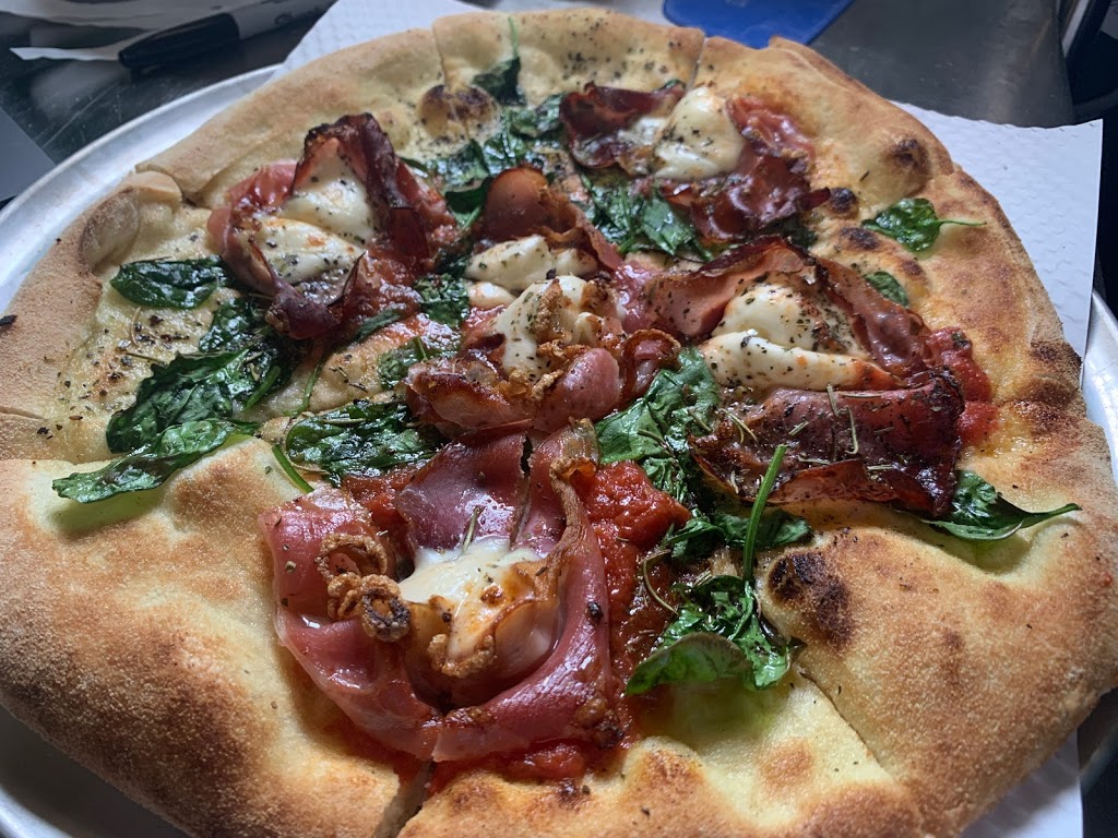Maurizios Pizzeria Inc. | 97A Bowes St, Parry Sound, ON P2A 2L8, Canada | Phone: (705) 771-9300