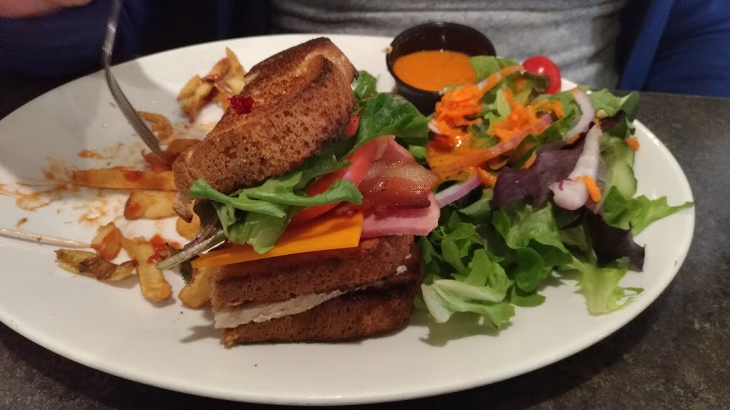 Tangled Garden Cafe | 7 Church St, Westport, ON K0G 1X0, Canada | Phone: (613) 273-7733