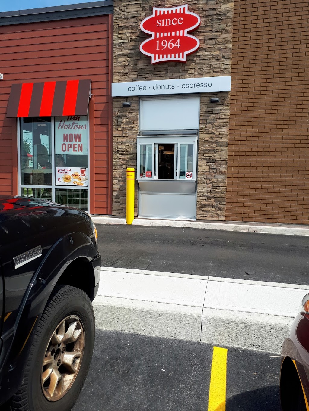 Tim Hortons | 120 McDonald St, Saint John, NB E2J 1M5, Canada | Phone: (506) 633-8453