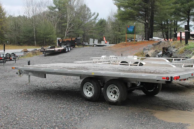 Georgian Bay Trailers Inc | 15 Cargill Dr, Parry Sound, ON P2A 2W8, Canada | Phone: (705) 378-8888