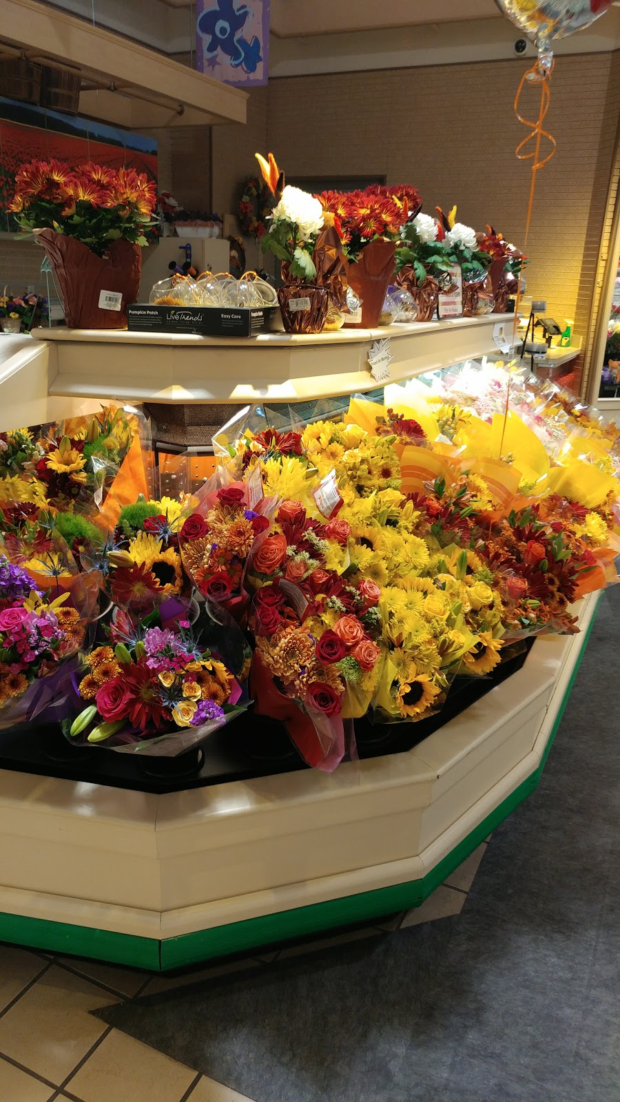 TOPS Friendly Markets | 6914 Erie Rd, Derby, NY 14047, USA | Phone: (716) 947-4019