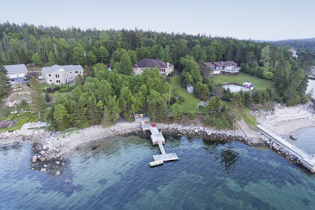 Halifax Life Real Estate Consultants | 222 Waterfront Dr Suite 106, Bedford, NS B4A 0H3, Canada | Phone: (902) 403-6655
