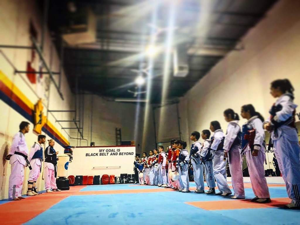 Authentic Taekwondo and Kickboxing | 7676 Woodbine Ave #9, Markham, ON L3R 2N2, Canada | Phone: (905) 947-1235