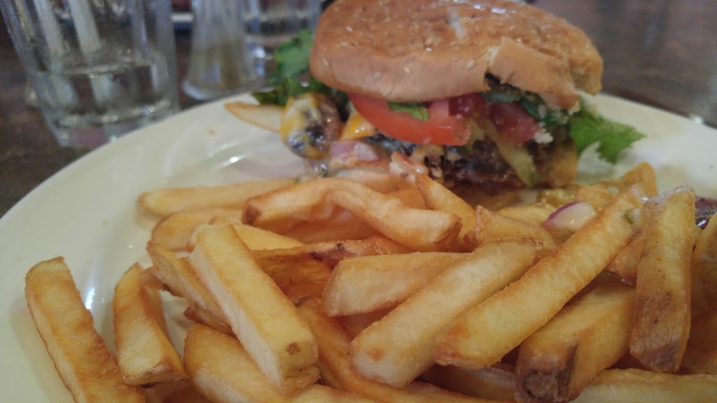 Power Plant Grill | 3301 43 Ave, Stony Plain, AB T7Z 2W7, Canada | Phone: (780) 963-0222