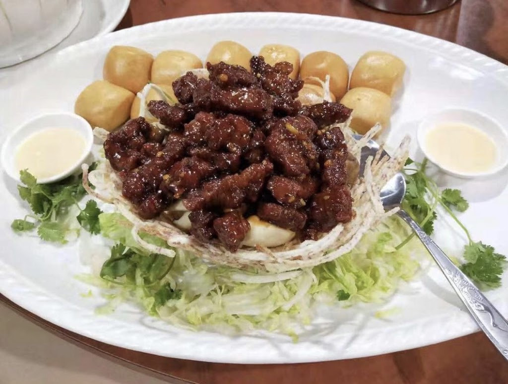 Bobby Chaos Restaurant | 34 Edgedale Dr NW #18, Calgary, AB T3A 2R4, Canada | Phone: (403) 207-7840