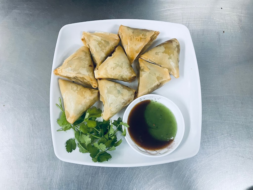 Dhaka Kebab | 3040 Danforth Ave, Toronto, ON M4C 1N2, Canada | Phone: (416) 551-0284