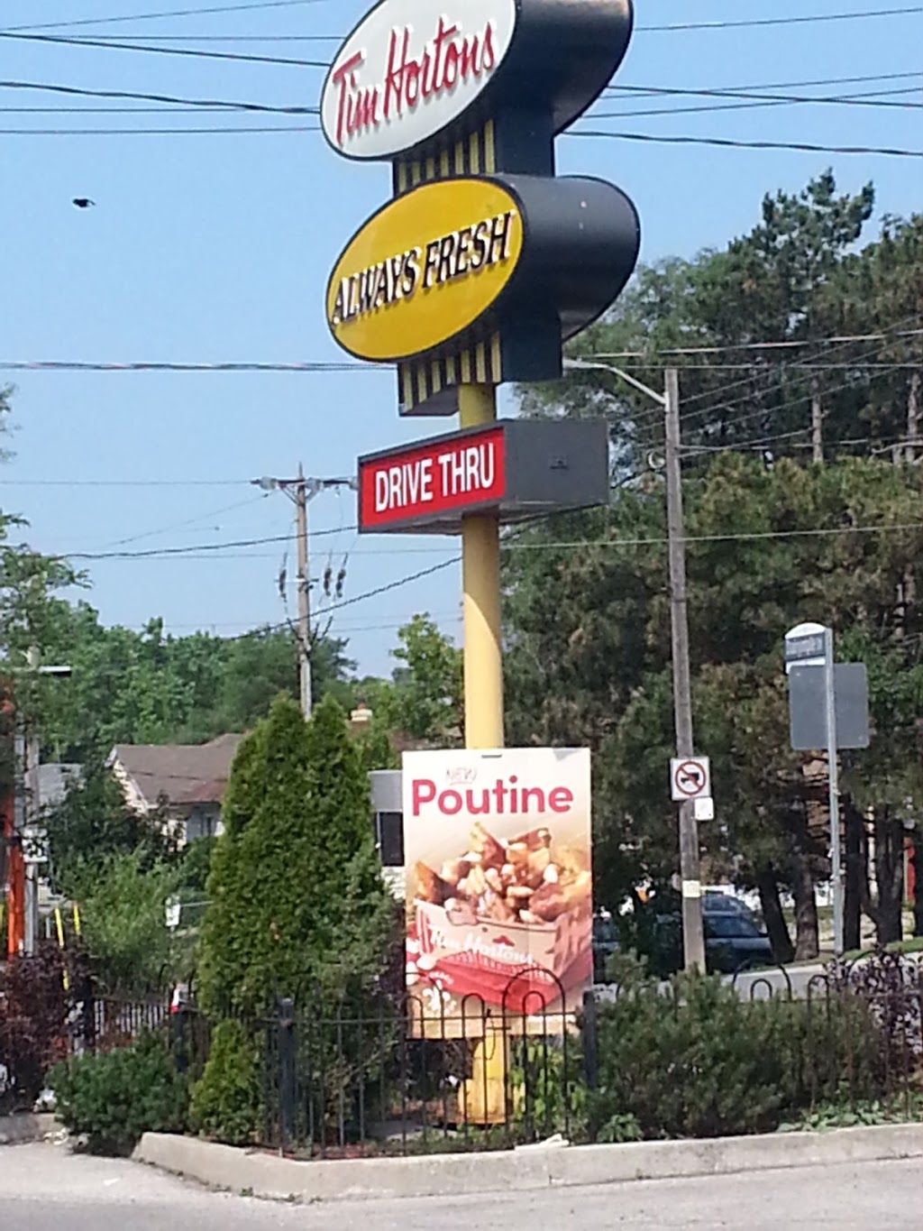 Tim Hortons | 895 Jane St, North York, ON M6N 4C4, Canada | Phone: (416) 769-1819