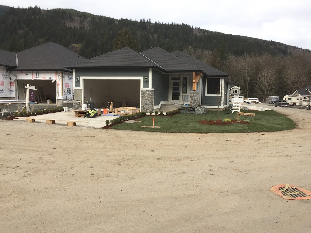 Aquadel Crossing | 1885 Columbia Valley Rd, Lindell Beach, BC V2R 4W6, Canada | Phone: (604) 858-2840