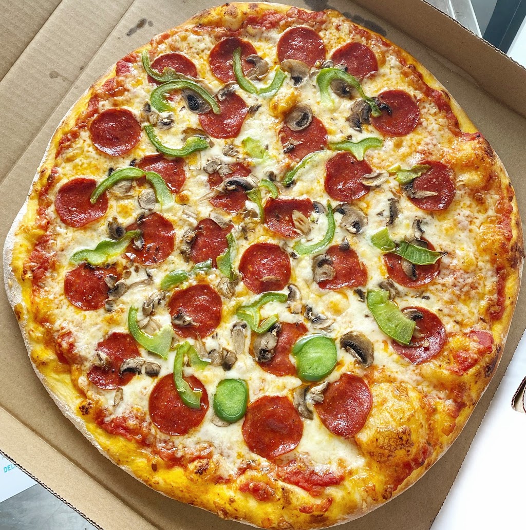 Bayview Beach Pizza | 354 Limerick St, Innisfil, ON L0L 1K0, Canada | Phone: (705) 290-1577
